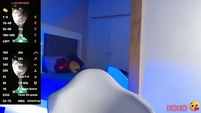 Bryna  online show from February 2025 03:54:01 AM