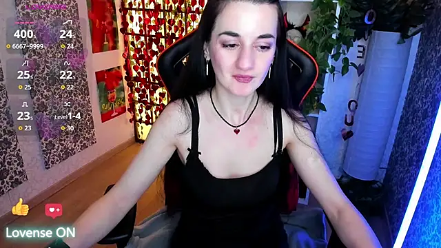 Snapshot of JessicaAlfo chatting on March 2026 05:08:02 AM JessicaAlfo online show from March 2026 05:08:02 AM