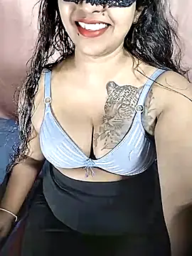 Sexy-Monikaa online show from October 2025 01:56:02 PM