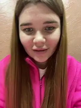 Snapshot of ella_zzz chatting on January 2025 01:21:02 PM ella zzz online show from January 2025 01:21:02 PM