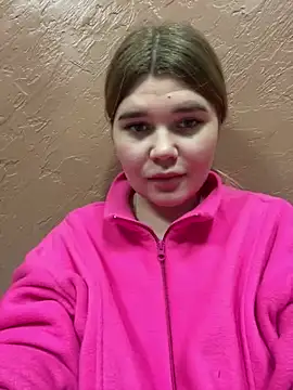 Snapshot of ella_zzz chatting on February 2025 04:11:02 PM ella zzz online show from February 2025 04:11:02 PM