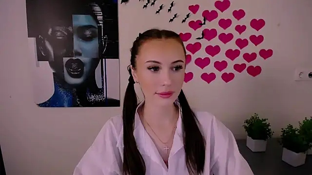 Nikonara Love online show from January 2025 12:52:01 PM