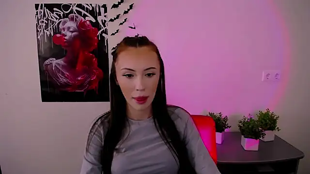 Nikonara Love online show from February 2025 12:43:02 PM