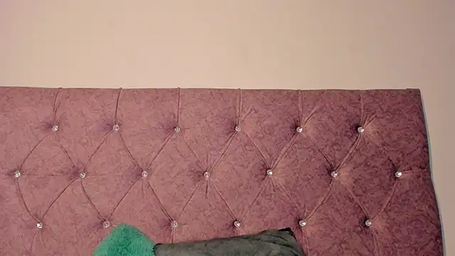 Snapshot of onix_bl4ck chatting on February 2025 11:47:02 PM onix bl4ck online show from February 2025 11:47:02 PM