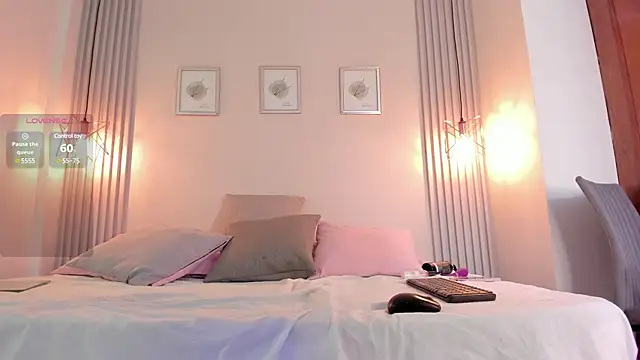 Snapshot of redvelvet__7 chatting on February 2025 07:31:02 PM redvelvet 7 online show from February 2025 07:31:02 PM