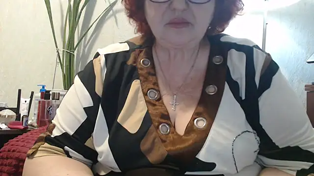 DeniseeRosea online show from April 2026 10:00:02 PM
