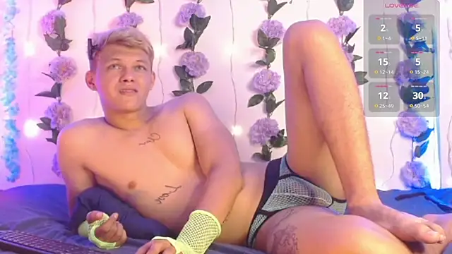 izan 20 online show from March 2026 10:05:02 PM