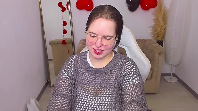 Manic pixie  online show from February 2026 03:39:02 PM