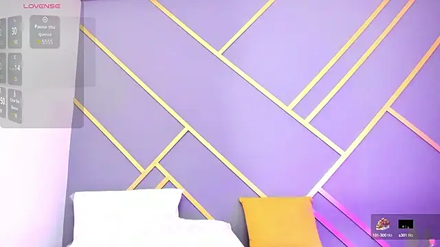 Snapshot of Alaia_Colins chatting on March 2025 04:19:01 AM Alaia Colins online show from March 2025 04:19:01 AM