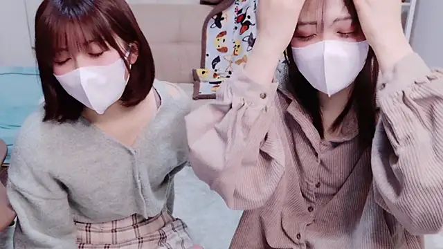 NA-KAREN-V8 online show from January 2025 12:40:02 PM