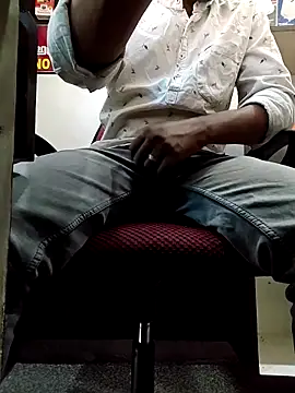 RaviRoy2326 online show from March 2026 06:43:02 AM