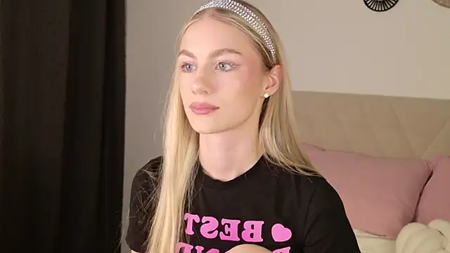 Snapshot of GabriellaOlsen chatting on January 2026 04:00:01 PM GabriellaOlsen online show from January 2026 04:00:01 PM