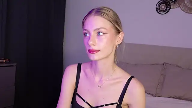 GabriellaOlsen online show from June 2026 05:00:01 PM