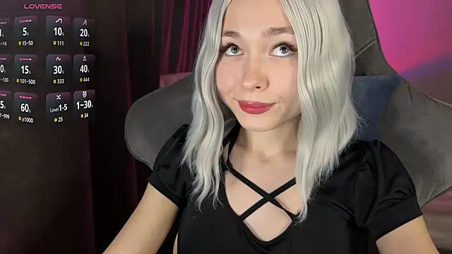 Snapshot of Ohmy_Nora_ chatting on June 2026 01:25:02 AM Ohmy Nora online show from June 2026 01:25:02 AM
