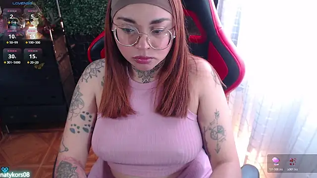 natyk m online show from February 2026 03:32:02 PM