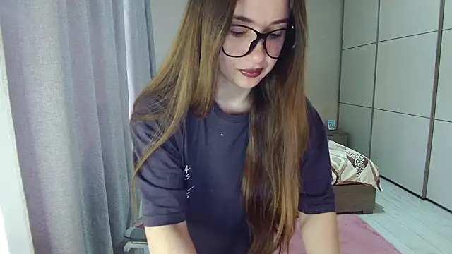 singletrouble online show from March 2026 06:08:01 AM