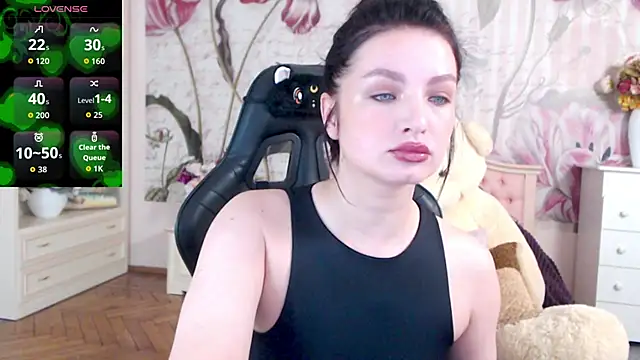 Snapshot of BritneyBarker chatting on September 2025 02:15:02 AM BritneyBarker online show from September 2025 02:15:02 AM