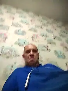 MaxDevilWhite online show from November 2025 05:24:02 PM