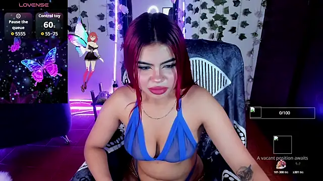 Snapshot of saray__jones chatting on December 2025 05:32:01 PM saray jones online show from December 2025 05:32:01 PM