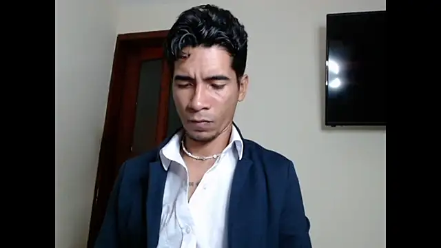 King Liam online show from January 2025 10:43:01 AM