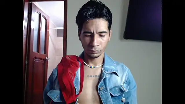 King Liam online show from January 2025 02:14:01 AM