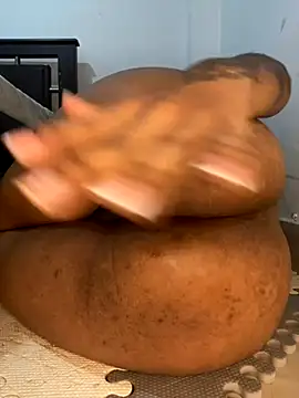 Charlotte bronxxx online show from September 2025 06:29:01 PM