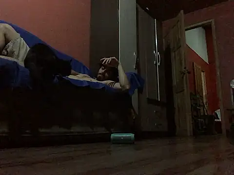 Nooneisthis online show from February 2025 05:18:02 AM