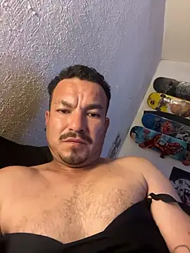 Snapshot of paullliliu chatting on January 2026 12:51:02 PM paullliliu online show from January 2026 12:51:02 PM