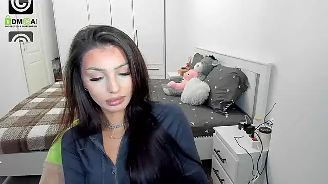 HelenShawn online show from December 2025 09:24:02 PM