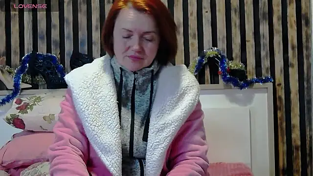 Alis Lovi online show from January 2026 11:26:01 AM