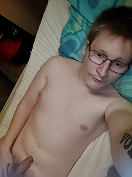 Arttuforyounakedboy online show from March 2026 04:36:01 AM