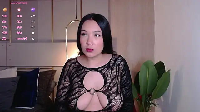 Snapshot of Victoria_Collinns chatting on November 2025 12:27:01 PM Victoria Collinns online show from November 2025 12:27:01 PM