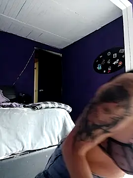 Snapshot of CattyMoon chatting on March 2025 06:43:01 PM CattyMoon online show from March 2025 06:43:01 PM