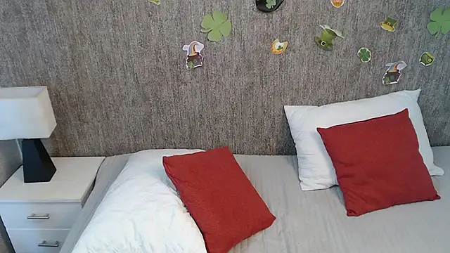 Snapshot of CattyMoon chatting on March 2025 07:35:02 PM CattyMoon online show from March 2025 07:35:02 PM