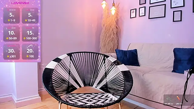 alana rossetti online show from September 2025 12:37:02 PM