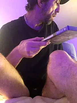 Snapshot of Pilote19 chatting on October 2025 12:40:02 PM Pilote19 online show from October 2025 12:40:02 PM