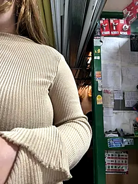 Snapshot of masmelorosa chatting on October 2025 06:35:02 PM masmelorosa online show from October 2025 06:35:02 PM