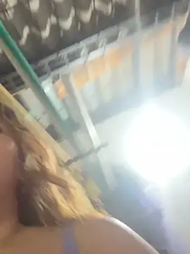 Snapshot of masmelorosa chatting on November 2025 04:23:01 AM masmelorosa online show from November 2025 04:23:01 AM