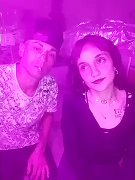 parejarica420 online show from May 2026 03:12:02 AM