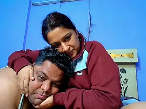 Sophia James online show from February 2025 07:52:02 AM