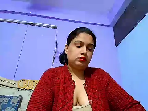 Sophia James online show from March 2025 05:13:01 PM