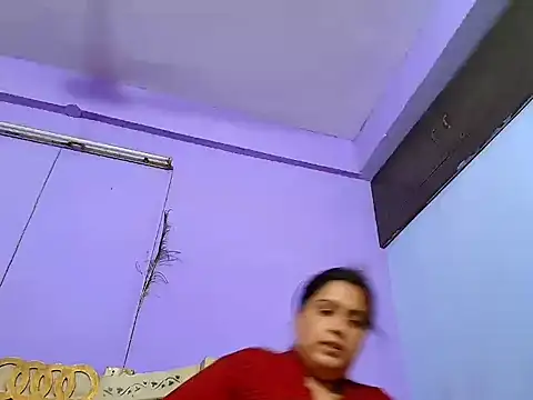 Sophia James online show from March 2025 02:34:01 PM