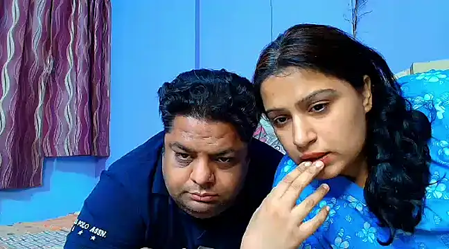 Sophia James online show from March 2025 04:23:02 PM