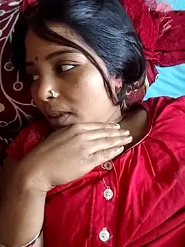 Snapshot of Simrandeshipp chatting on March 2026 07:13:01 AM Simrandeshipp online show from March 2026 07:13:01 AM