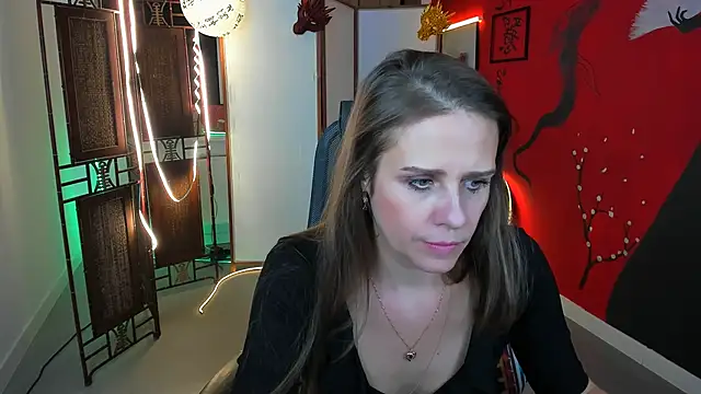 Snapshot of EmiliaBedy chatting on January 2025 01:49:01 PM EmiliaBedy online show from January 2025 01:49:01 PM