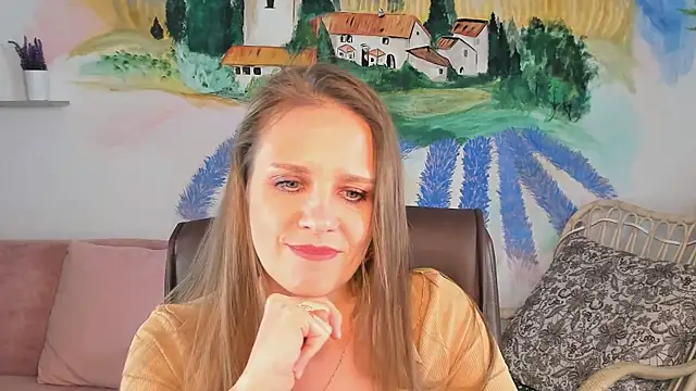 Snapshot of EmiliaBedy chatting on February 2025 03:21:01 PM EmiliaBedy online show from February 2025 03:21:01 PM