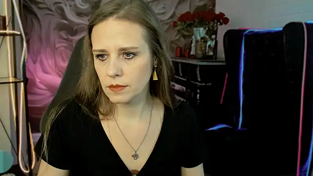 Snapshot of EmiliaBedy chatting on February 2025 09:24:02 AM EmiliaBedy online show from February 2025 09:24:02 AM