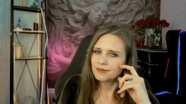 Snapshot of EmiliaBedy chatting on February 2025 03:42:02 PM EmiliaBedy online show from February 2025 03:42:02 PM