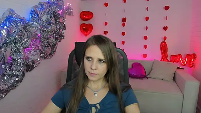 Snapshot of EmiliaBedy chatting on March 2025 09:20:02 AM EmiliaBedy online show from March 2025 09:20:02 AM