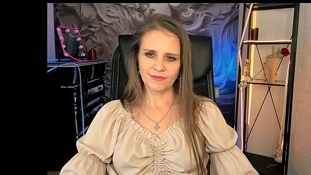 Snapshot of EmiliaBedy chatting on March 2025 03:19:01 PM EmiliaBedy online show from March 2025 03:19:01 PM